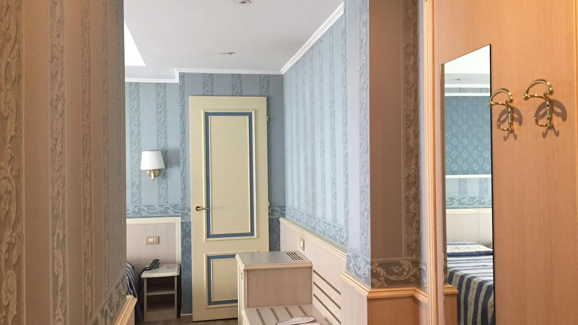 Hotel Garda Milán
